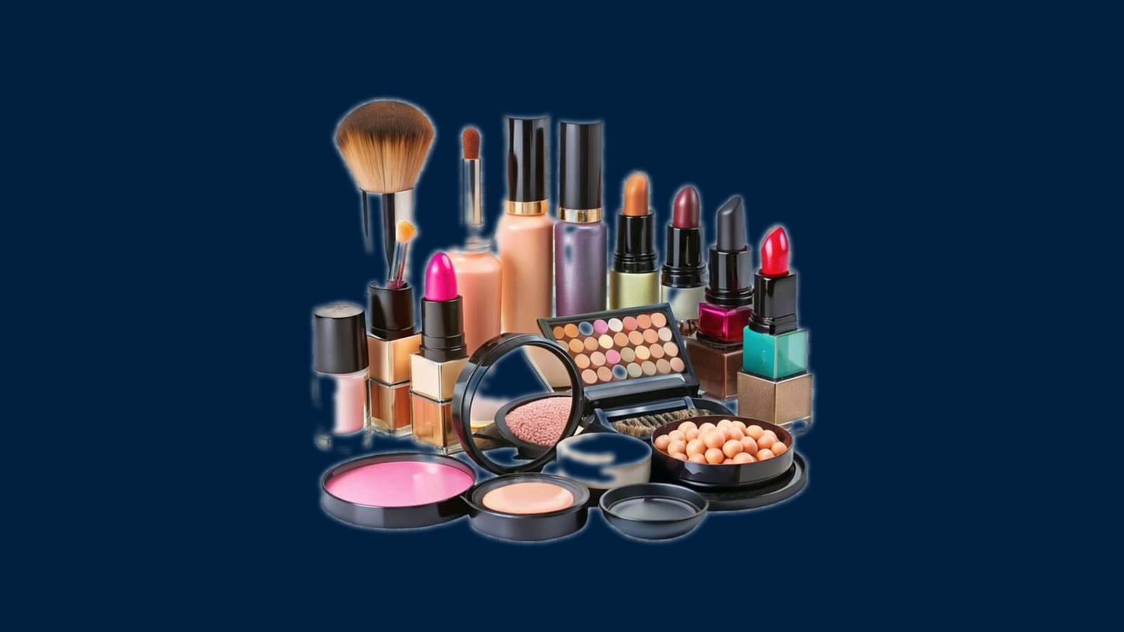 Sélection de cosmétiques Grâce House International : fond de teint, rouges à lèvres, palette de maquillage