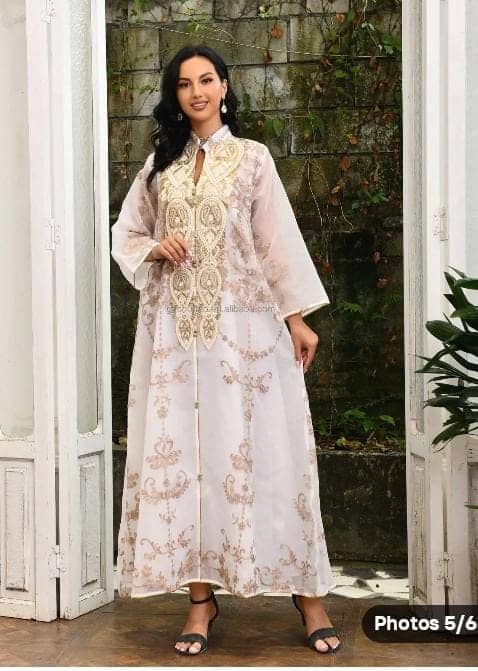 Caftan Ivoire Brodé Perles Dorées